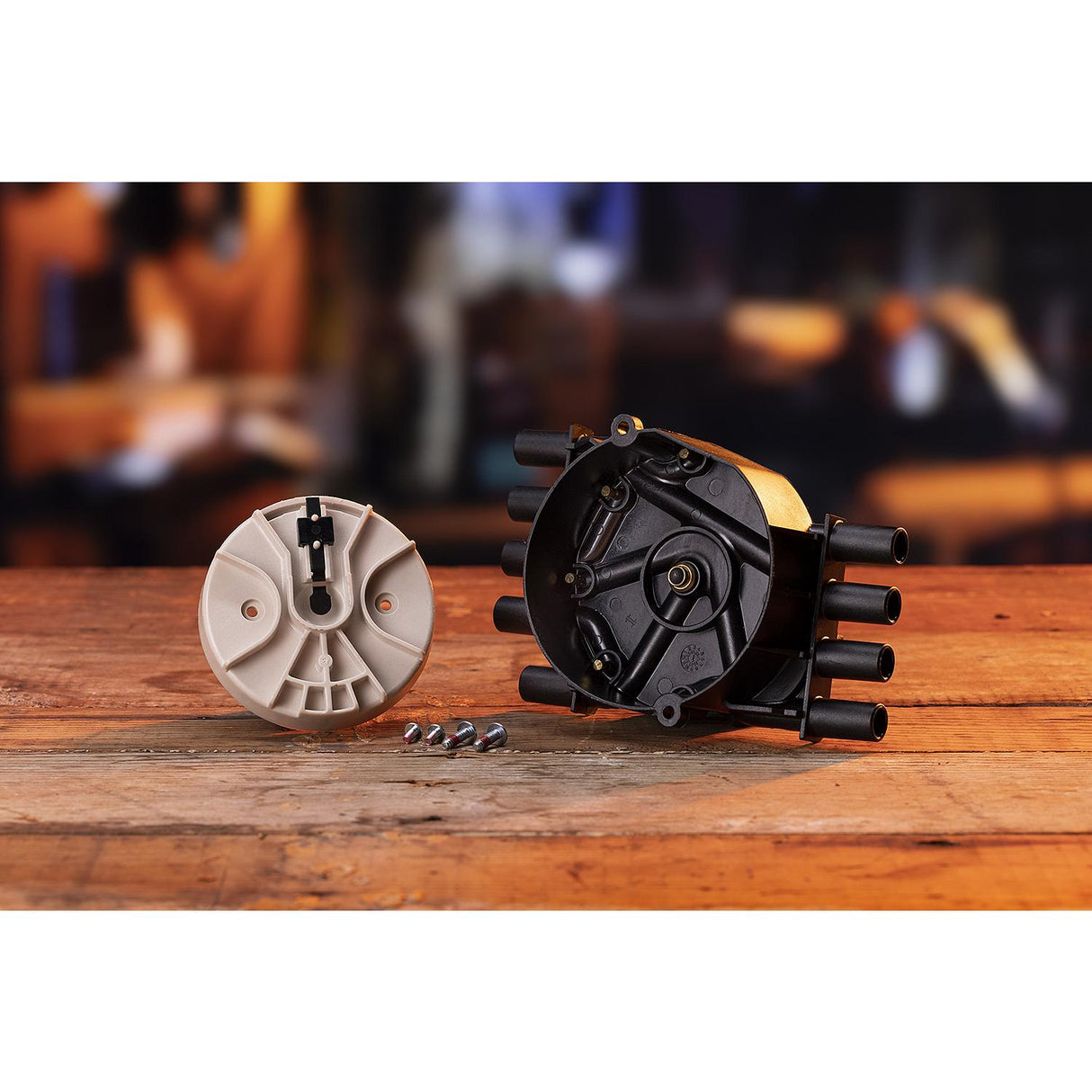 OEM Mercury / Quicksilver 8M0061335 Distributor Cap Kit