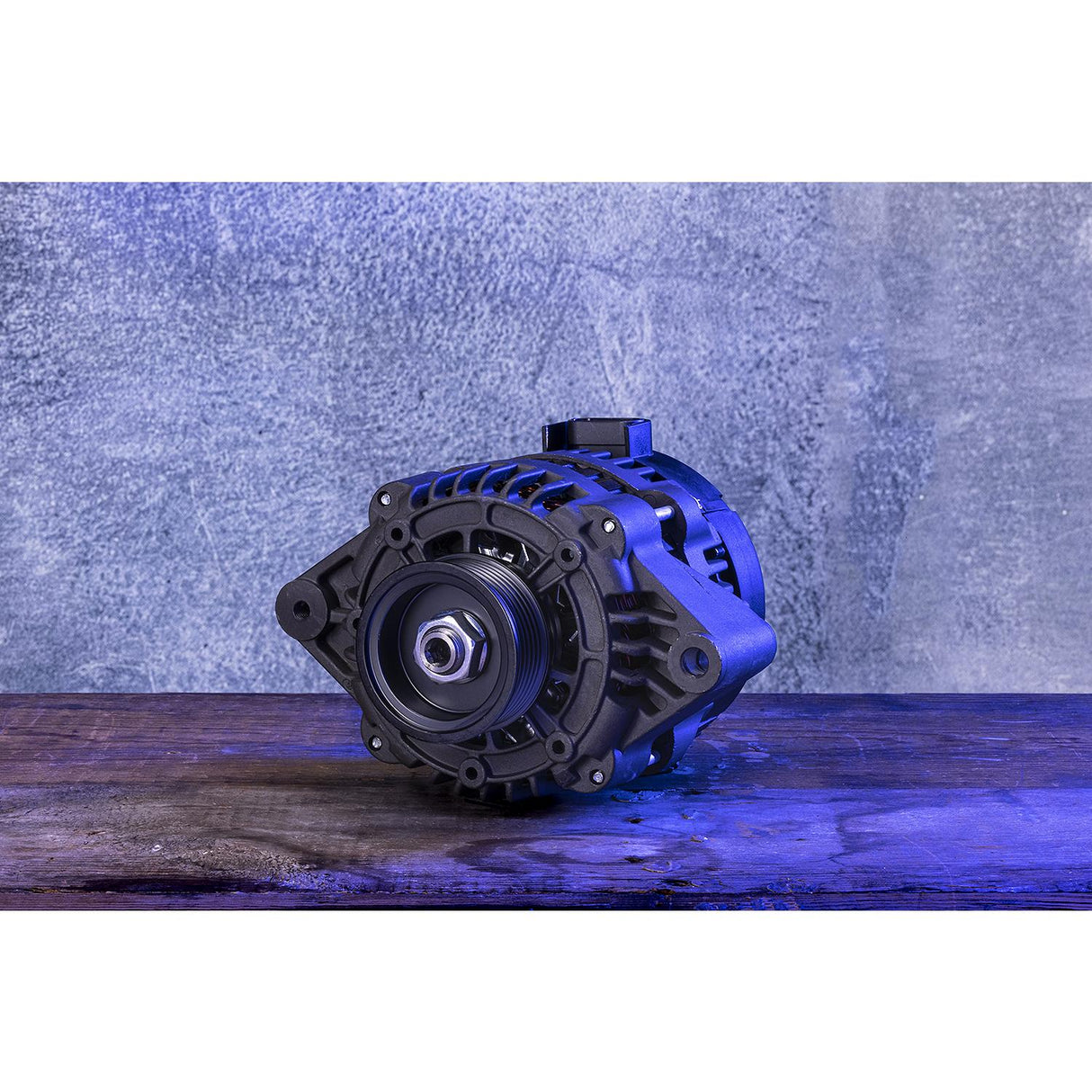 OEM Mercury / Quicksilver 8M6007463 Alternator, 12-Volt 70 Amp for Pleasurecraft and Crusader Marine Engines w/ 7SI Applications